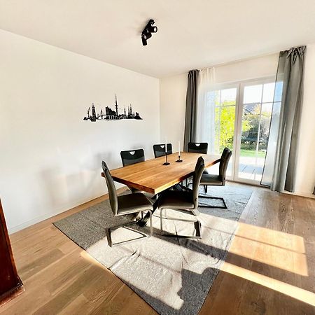 Luxurioese Doppelhaushaelfte Am Gruenen Rande Von Hamburg Apartment Oststeinbek Exterior photo